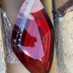 Mercedes Benz C Class Tail Light