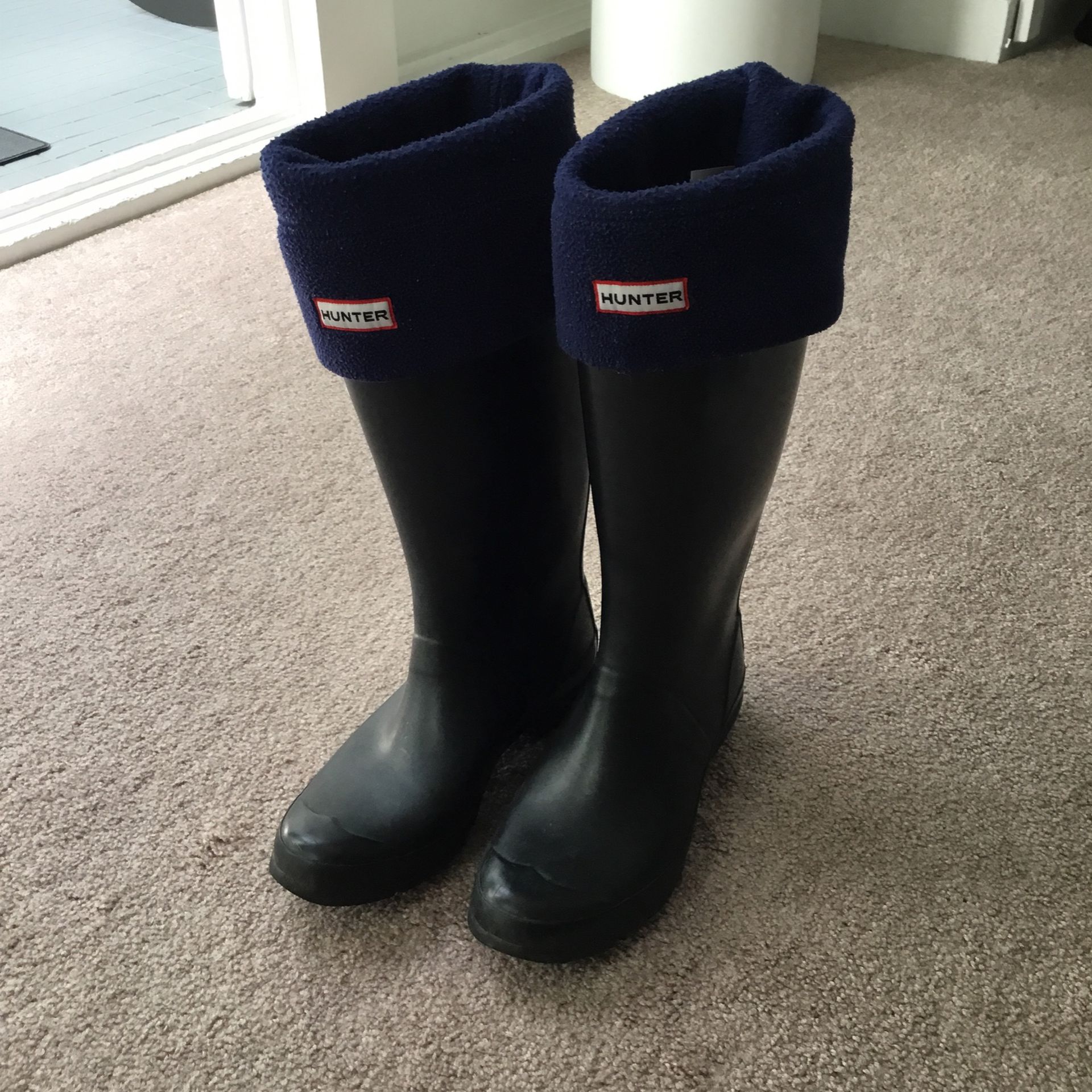 7M Hunter Rain boots with Hunter socks