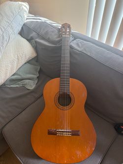 Classical Acoustic Guitar Yamaha