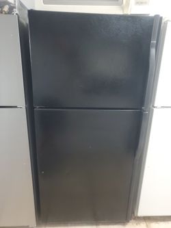 Kenmore Fridge Black 66.5x31