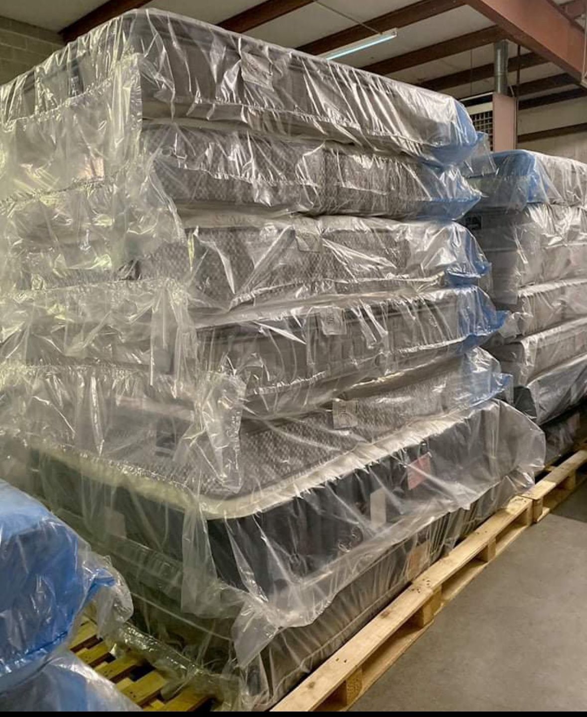 Exclusive Offer: King & Queen Mattress Sale - $40 Plan Available! - Limited Time! - Check Below π