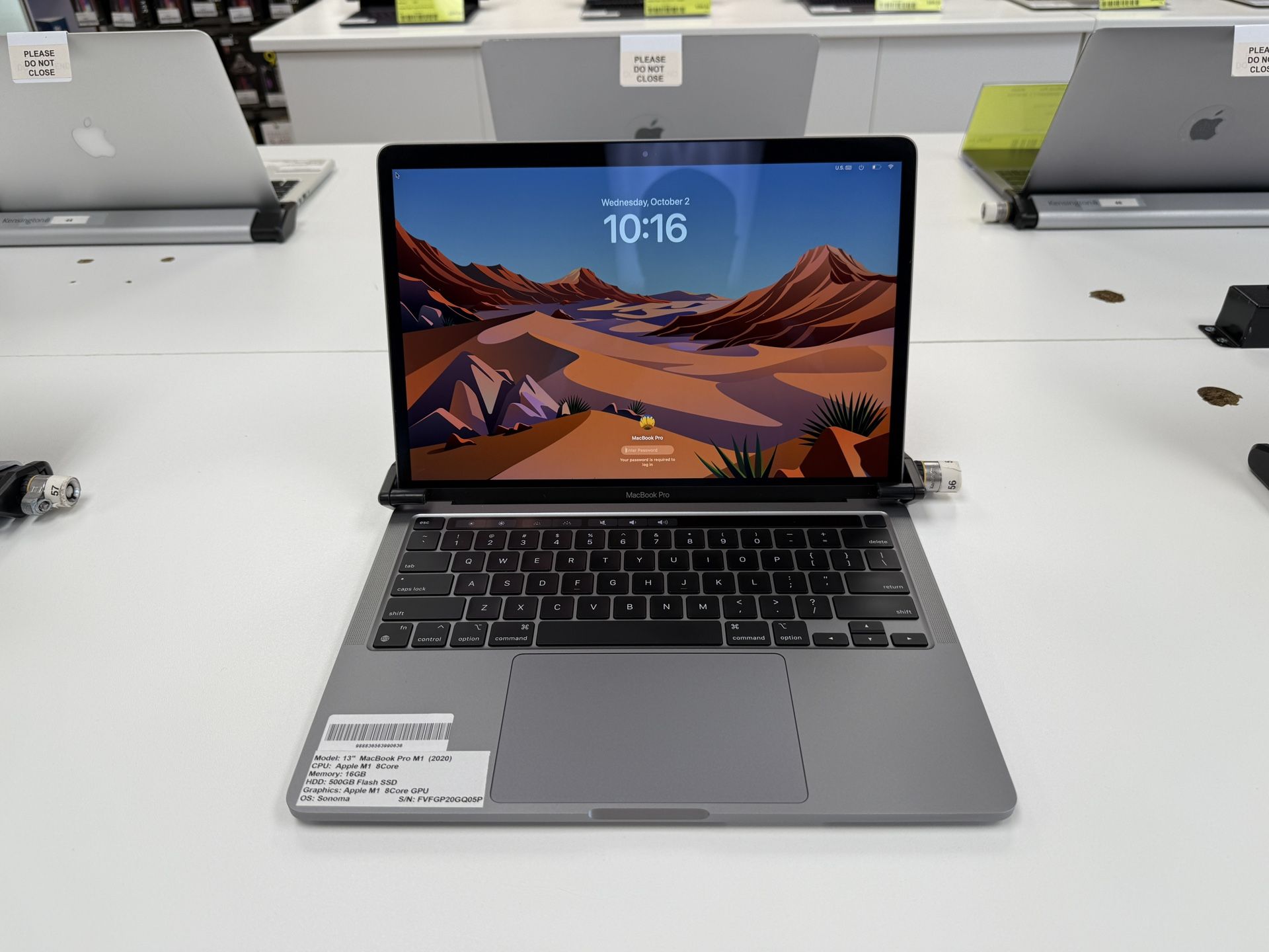 13” MacBook Pro Touchbar **2GHz Core i5**500GB 16GB