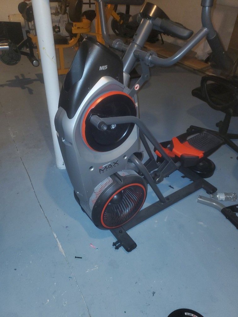M5 MAX Trainer Sports & Outdoors