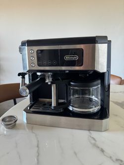 DeLonghi coffee maker - All in one
