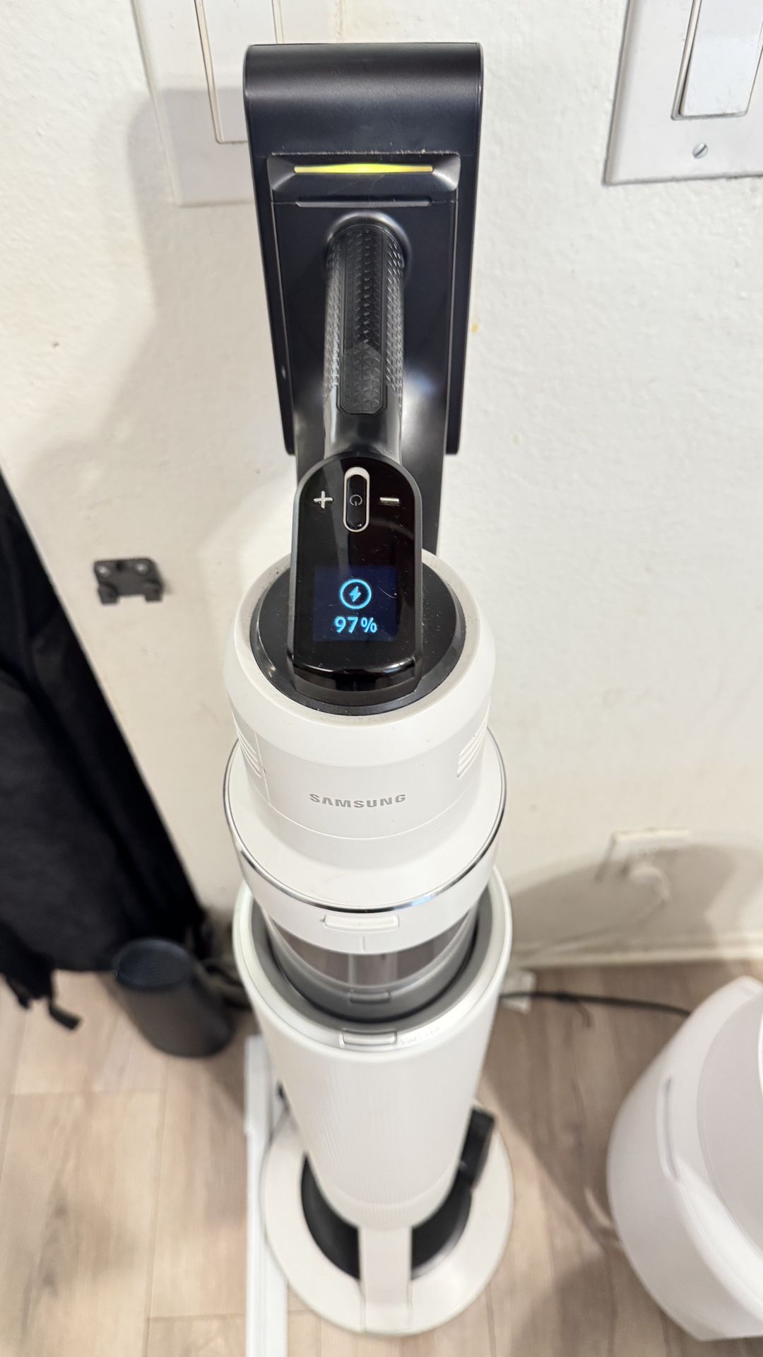 Samsung BESPOKE Jet AI Vacuum