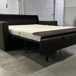 American Leather Queen Sleeper Sofa -Delivery Available