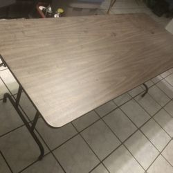 6ft Table great condition