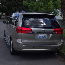 2004 Toyota Sienna