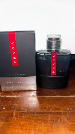 Prada Luna Rossa Carbon