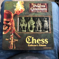 Pirates Of Caribbean Collectors Chess Set 