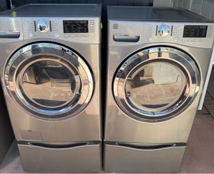 Kenmore ~🔊🔊✨Front Load Washer and Dryer Gas Set In Excellent Condition