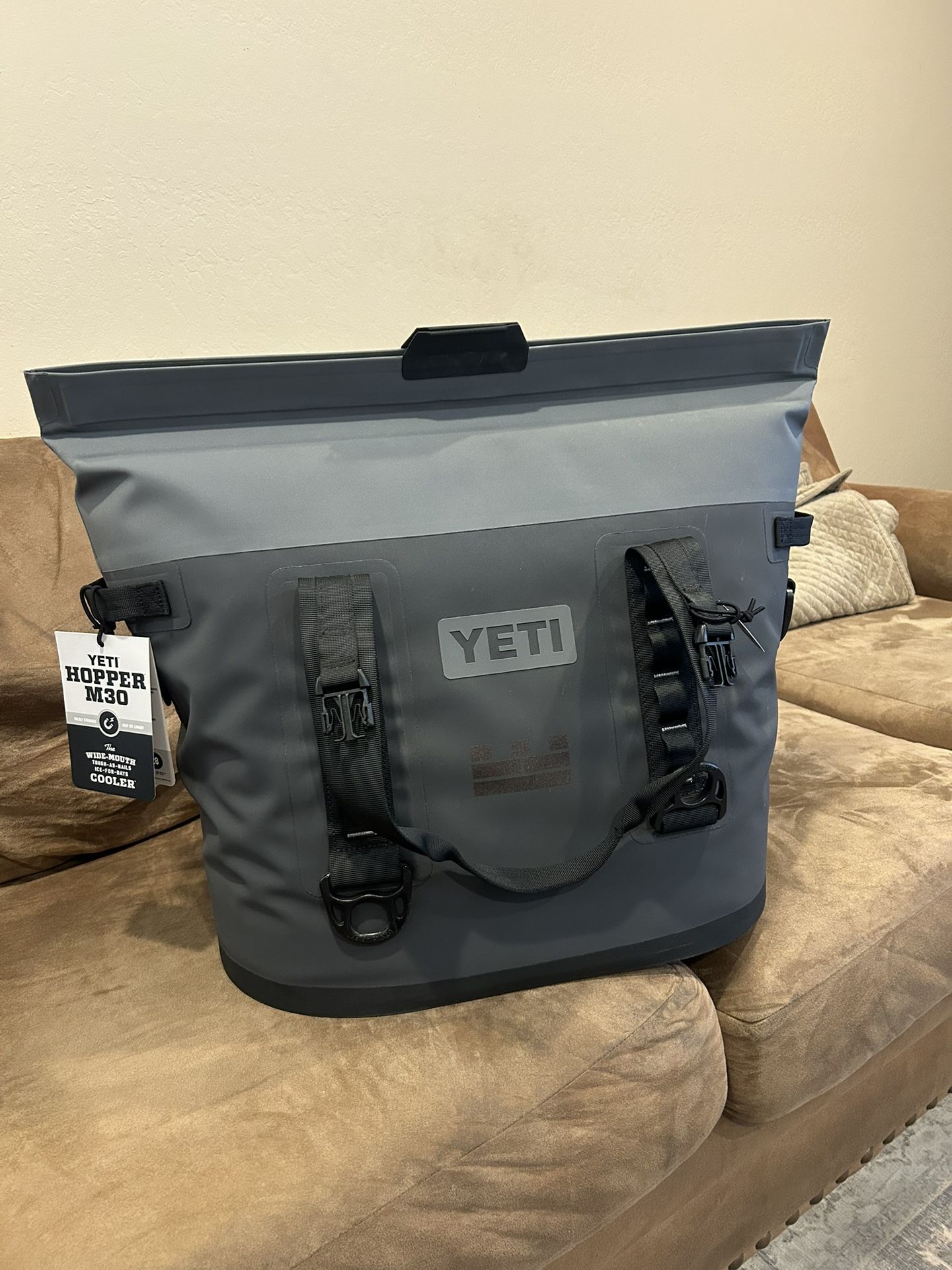 HOPPER® M30 TOTE SOFT COOLER 