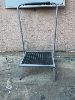 Metal Step Stool with Handle Bar