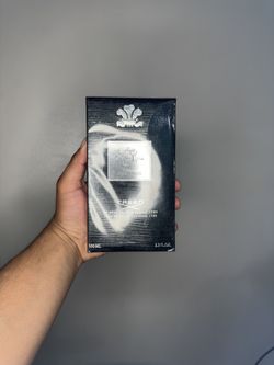 Creed Aventus Eau De Parfum 3.3 Oz 100ML New