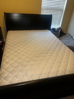 Queen Size Sleigh Bedroom Set – Good Condition