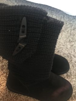Bear paw ladies woman’s boot size 8 black winter boot like uggs