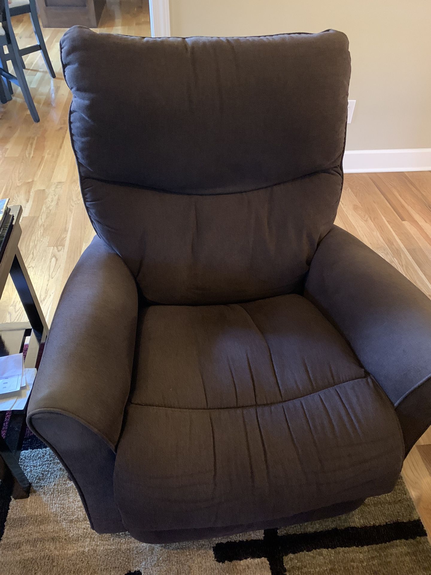 Lazyboy Swivel , Rocking Recliners for Sale in Spring Hill, TN OfferUp