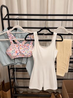 Soft Pastel Activewear Bundle – Romper, Leggings, Sports Bra & Jacket