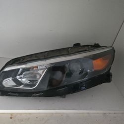 CHEVROLET MALIBU OEM LEFT SIDE HEADLIGHT 