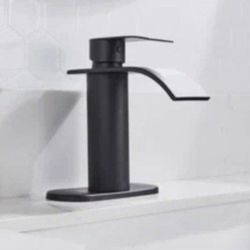 Forious Single-Handle 1 or 3 Hole Waterfall Bathroom Faucet Bathroom Sink Faucet Black