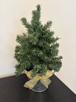 Faux Green Christmas Tree in Silver Tin w/ Gold bow & Handles