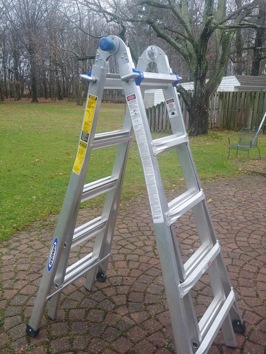 Werner 22' Little Giant Foldable Extension Ladder