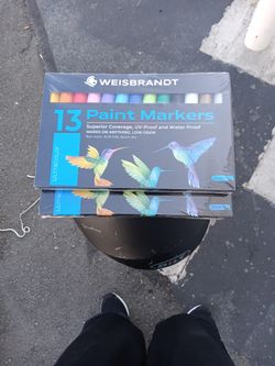 13 Ultracolor Paint Markers