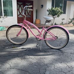 20” Hello kitty nirve Cruiser