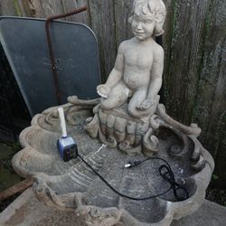 Concrete Water Bird Fountain With Pump Included 