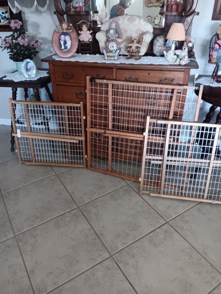 Pet Gates $10 Ea