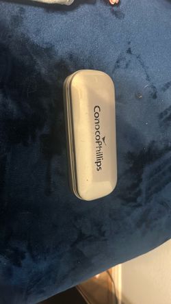 Coco Phillips Pen