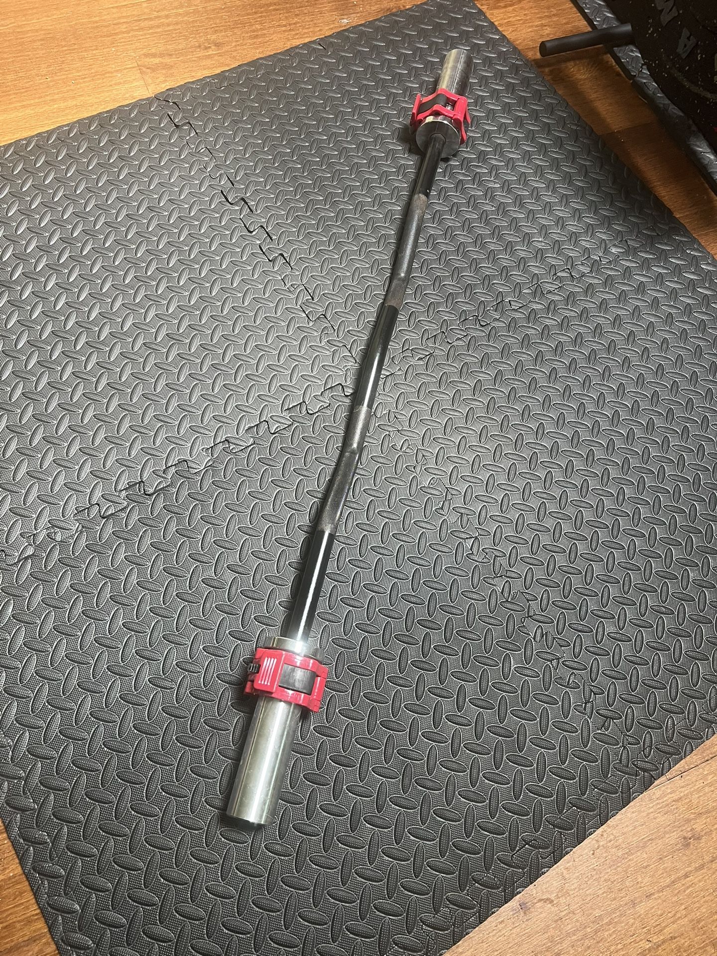 2” Olympic Barbell Bar w/ Plate Lock Clips