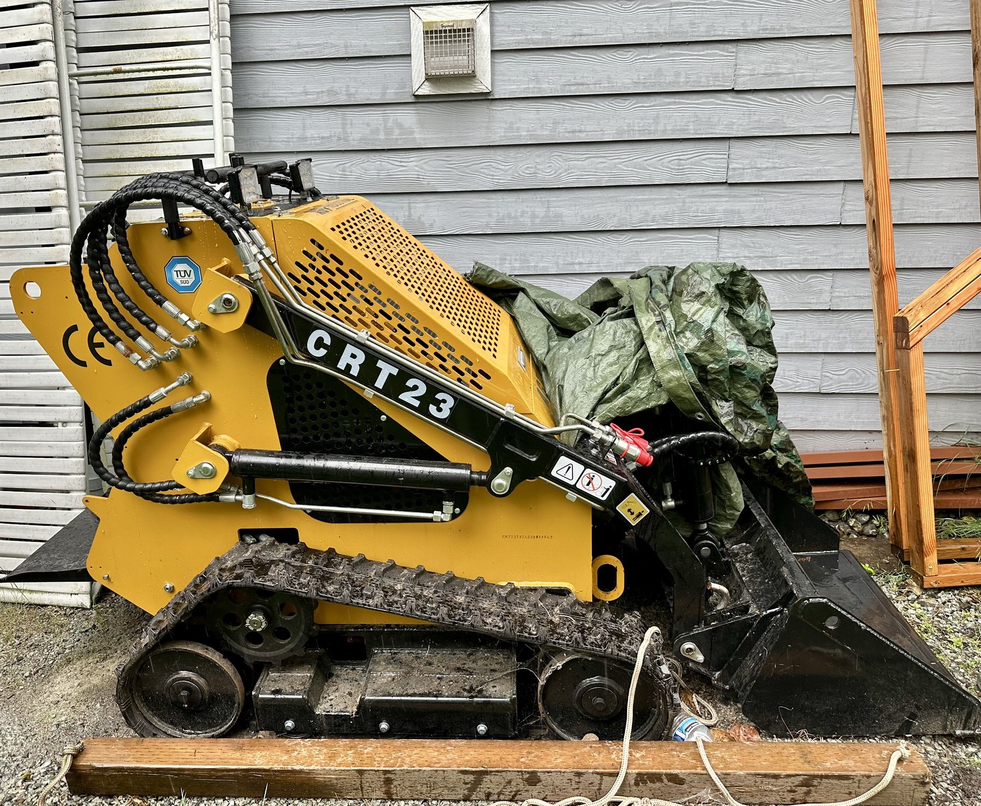 2023 crt 23 mini skid steer