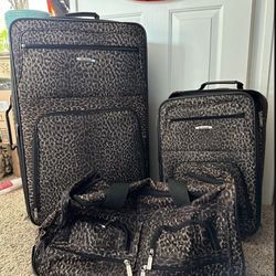Leopard Luggage Set - New