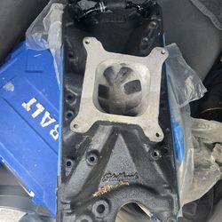 302 sbf 289 aluminum  Torker 4bbl intake