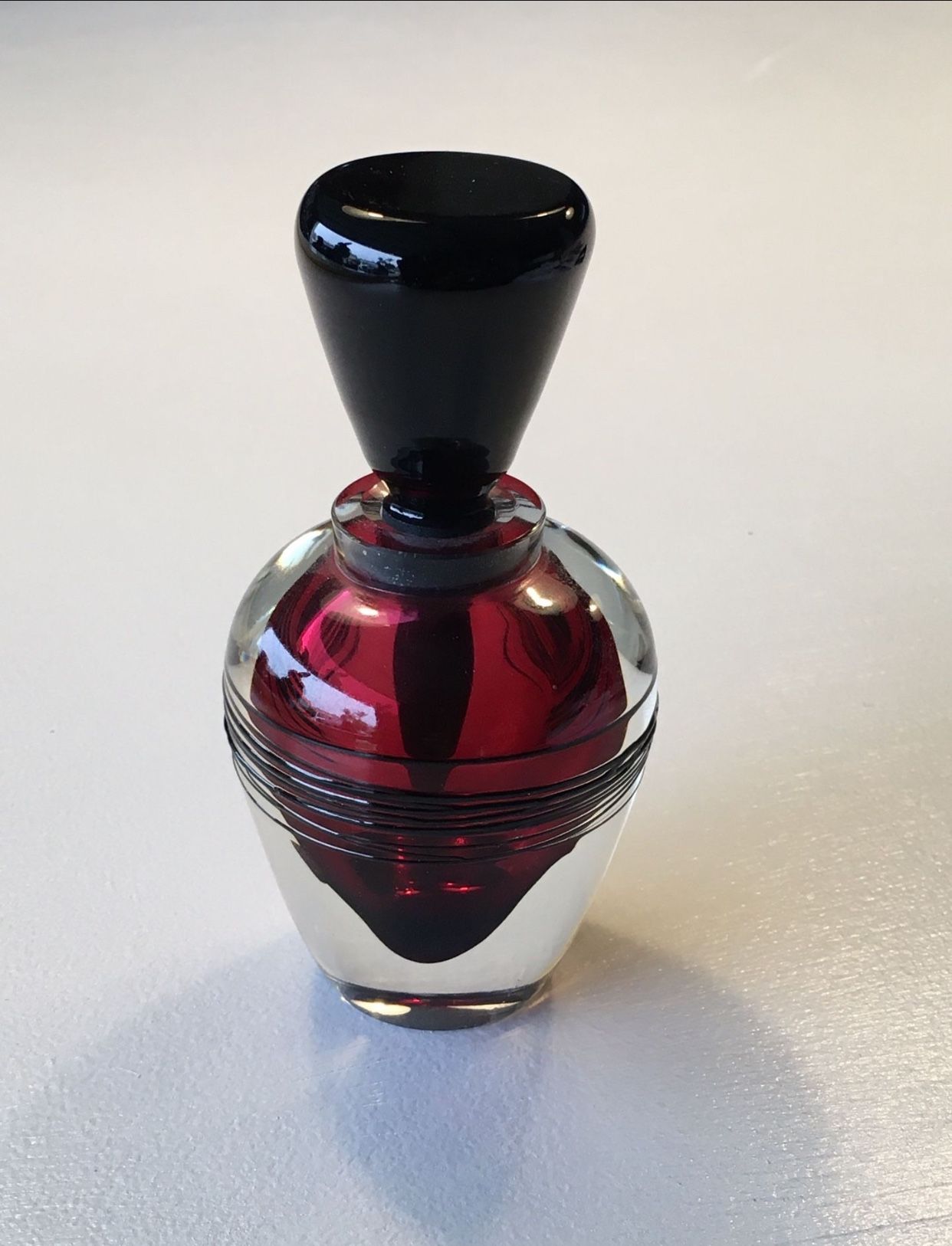 Correia Ruby Web Perfume Bottle