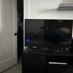 28” TV