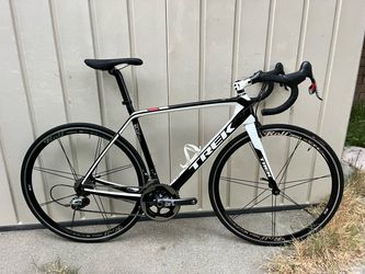 Trek Madone Carbon Road Bike size Medium 54cm! Very Nice!