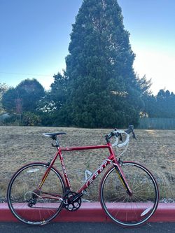 Felt F85 Racing Road Bike – 61cm XL Frame
