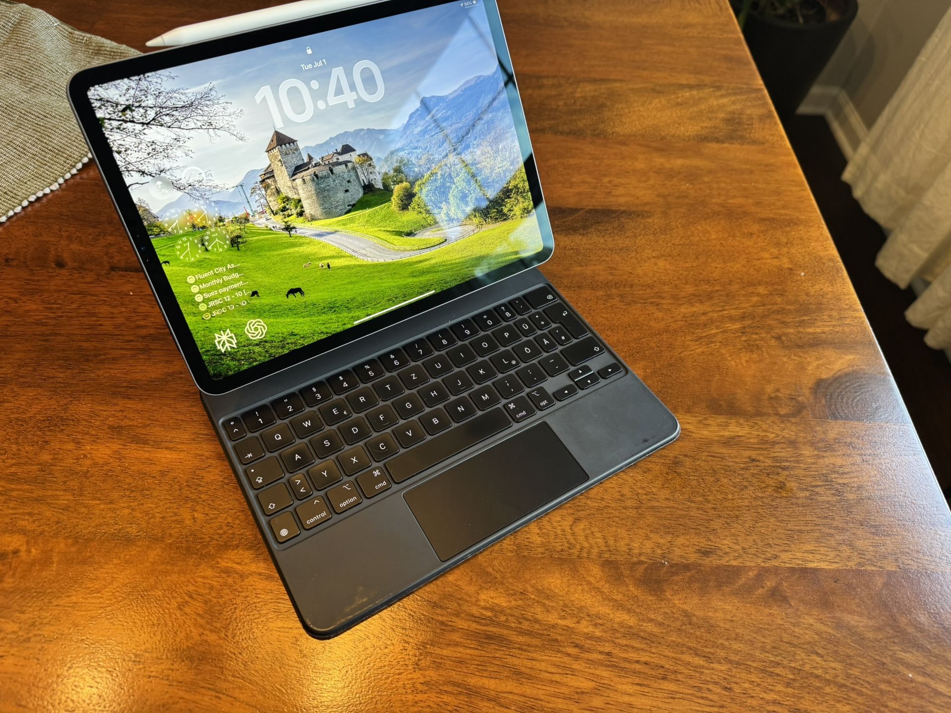 iPad Pro 11“ + Magic Keyboard + Apple Pen