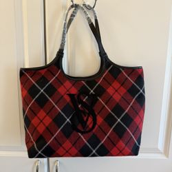 Red and black plaid Victoria's Secret tote bag #plaid #totebag 