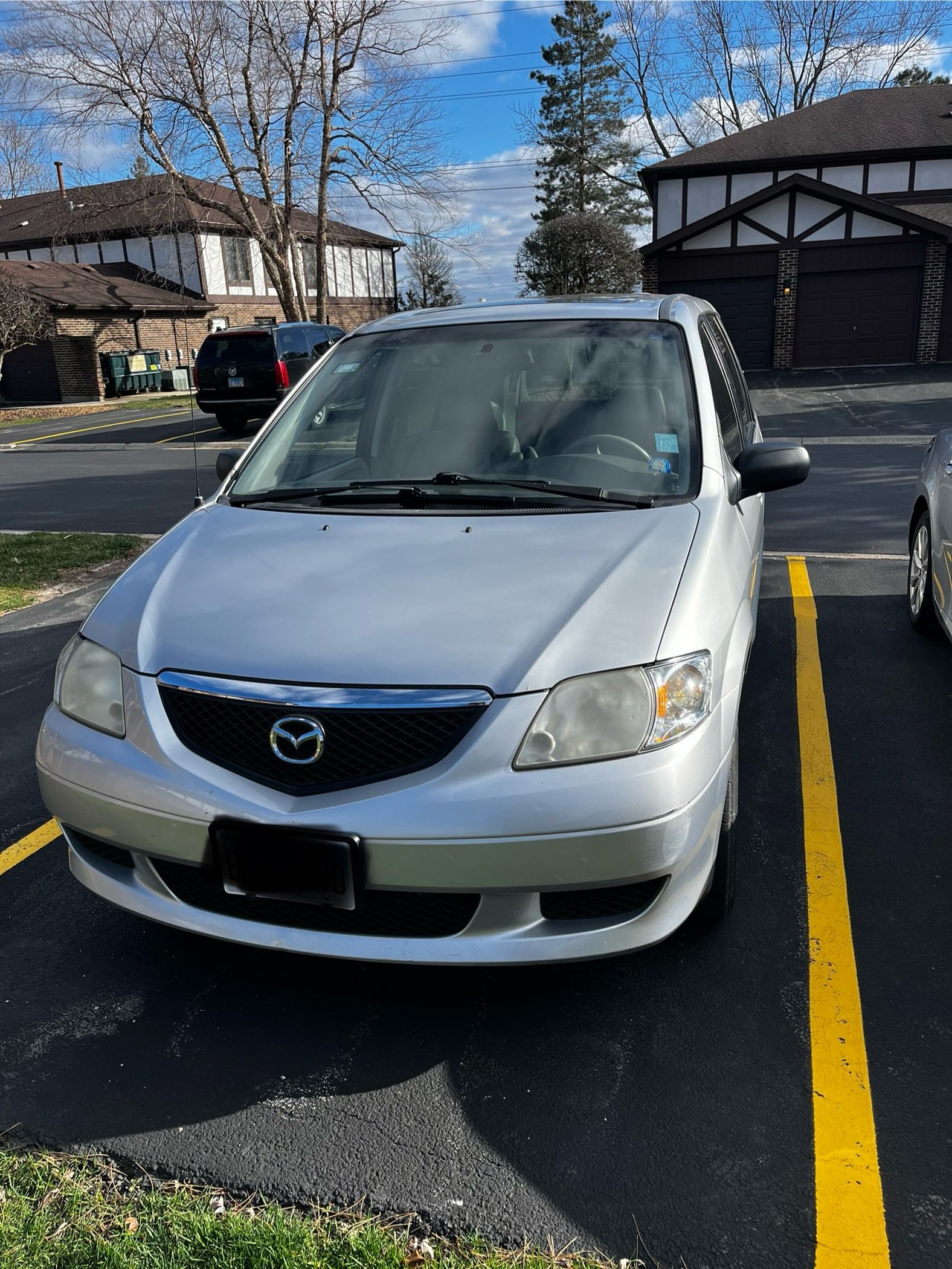 2003 Mazda MPV