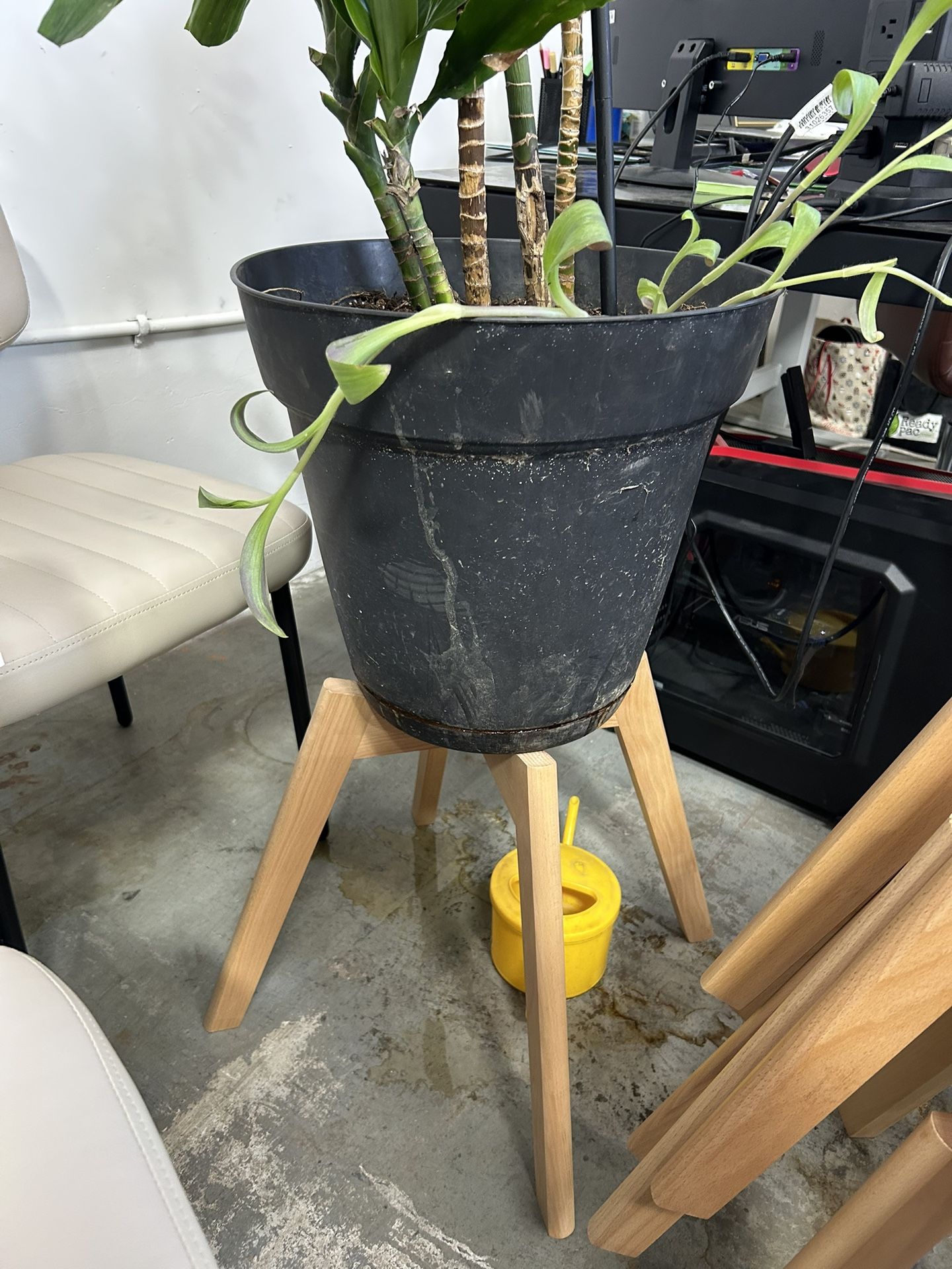 Flower Pot Stand Legs