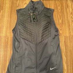 Womens Nike Vest Size Medium