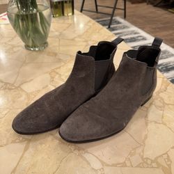 Men’s Suede Short Boots Size 11