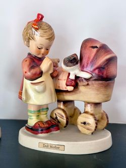 Goebel Hummel Figurine