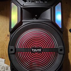 Tzumi Speaker Bluetooth Radio Karokee