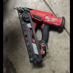 Milwaukee 15ga  nail finish