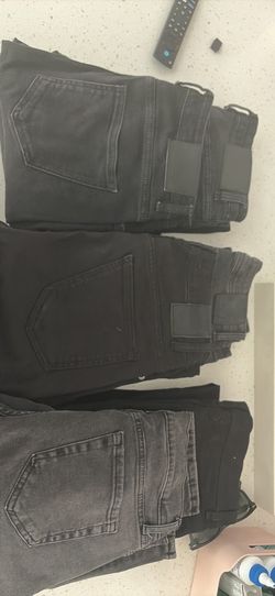 6 pairs of black skinny jeans. Size 30 Zara and Amazon