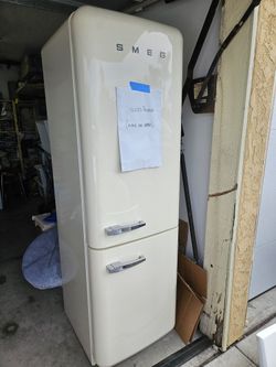 Smeg Refrigerator